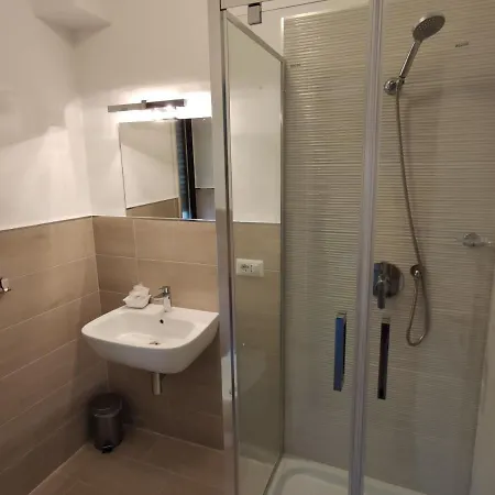 Sami Luxury 3 8 0 7 9 4 9 2 5 3 Maison d'hôtes Syracuse