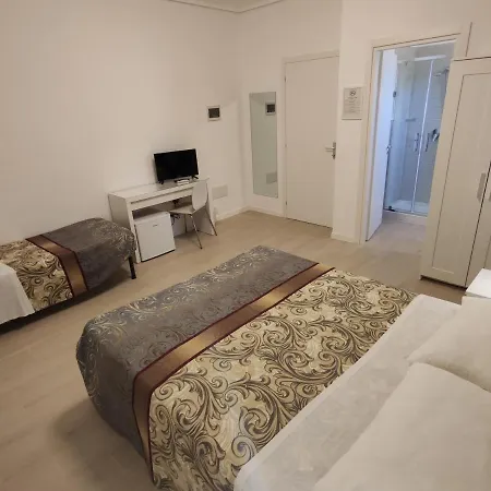 Sami Luxury 3 8 0 7 9 4 9 2 5 3 Maison d'hôtes 3*