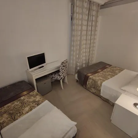 Sami Luxury 3 8 0 7 9 4 9 2 5 3 3* Сиракузы