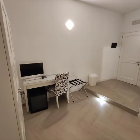 Sami Luxury 3 8 0 7 9 4 9 2 5 3 3* Сиракузы